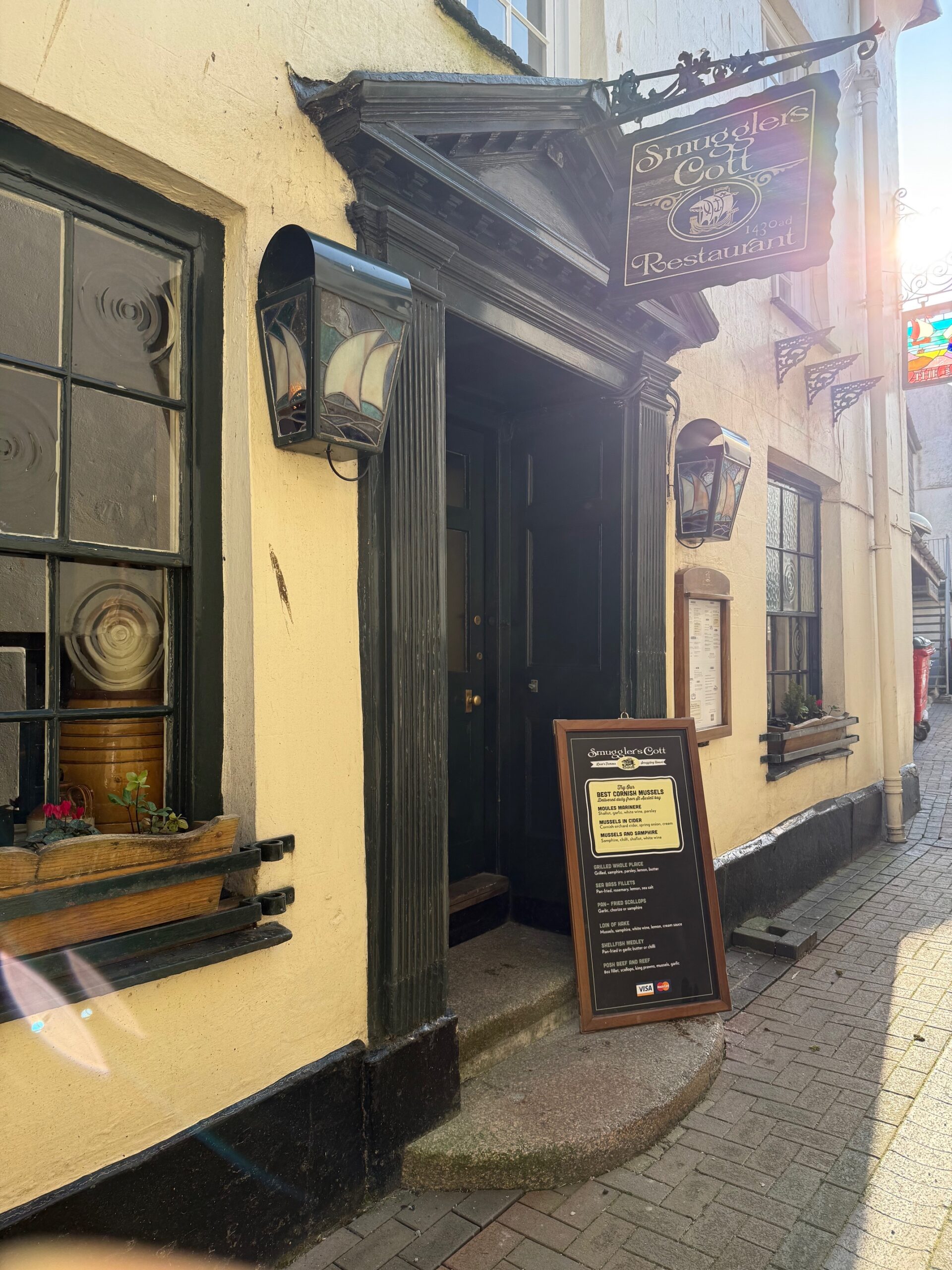 Smugglers Cott Looe